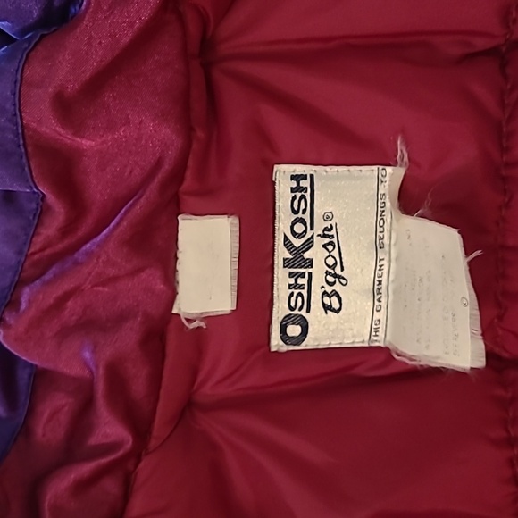 Vintage girls Osh-Kosh B'gosh winter jacket with detachable hood. - Picture 5 of 9